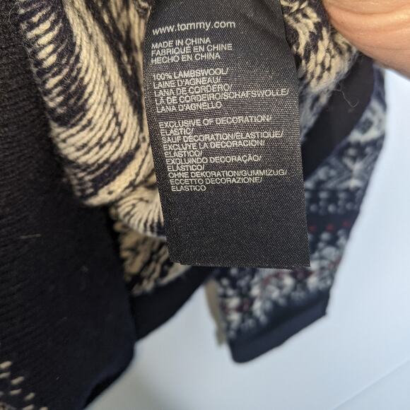 Tommy Hilfiger Fair Isle Lambswool Sweater Ski Snowflake Men's Size Large - Picture 3 of 8